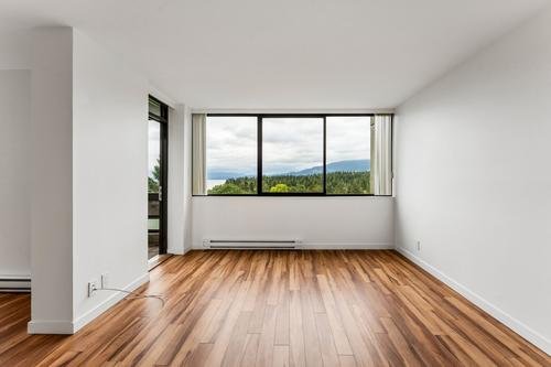 1203-2077 Nelson Street listing photo 6